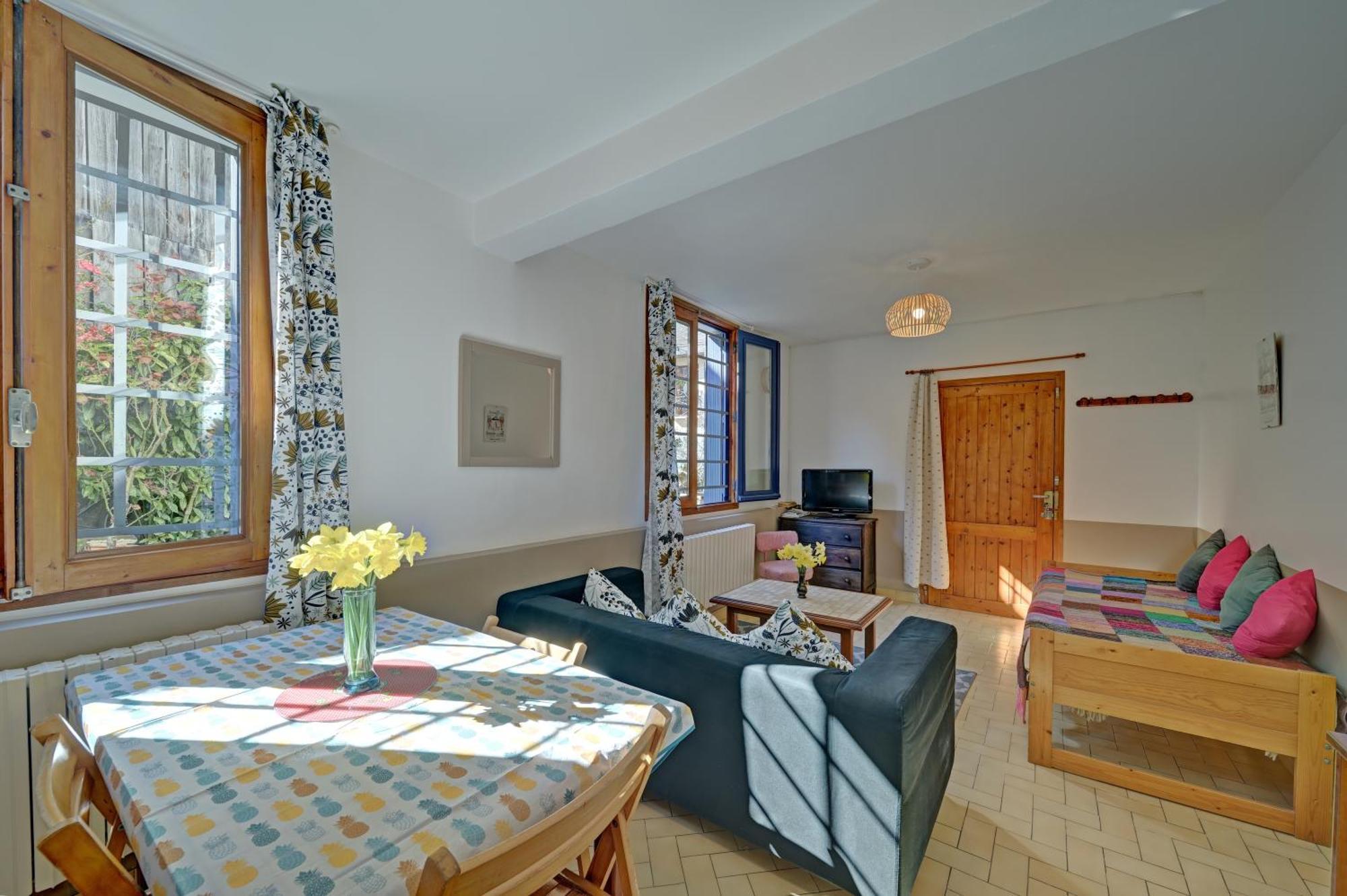 Les Rosiers Villa Bagneres-de-Luchon Bagian luar foto